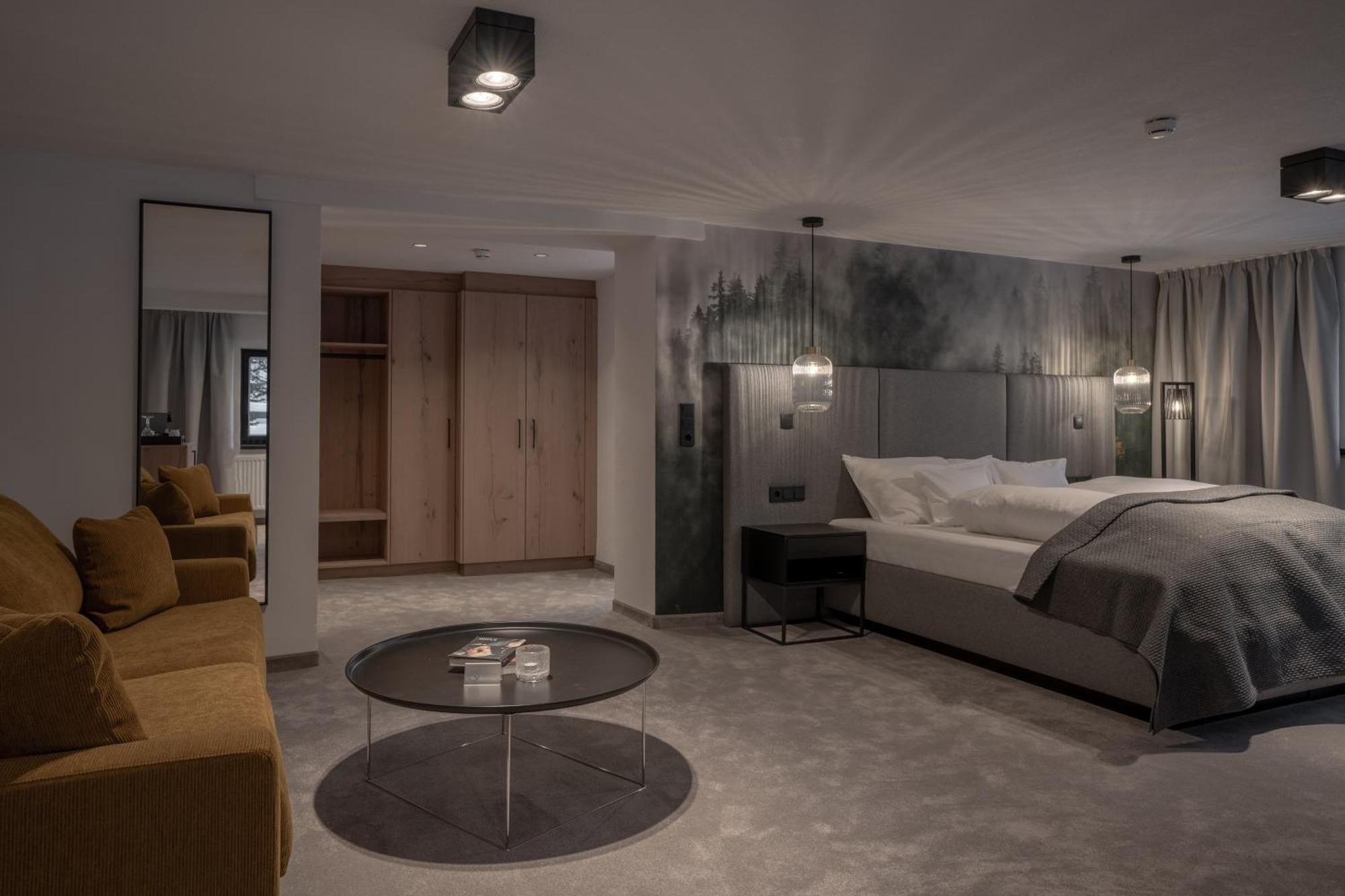 Hotel Madlein Ischgl Exterior photo
