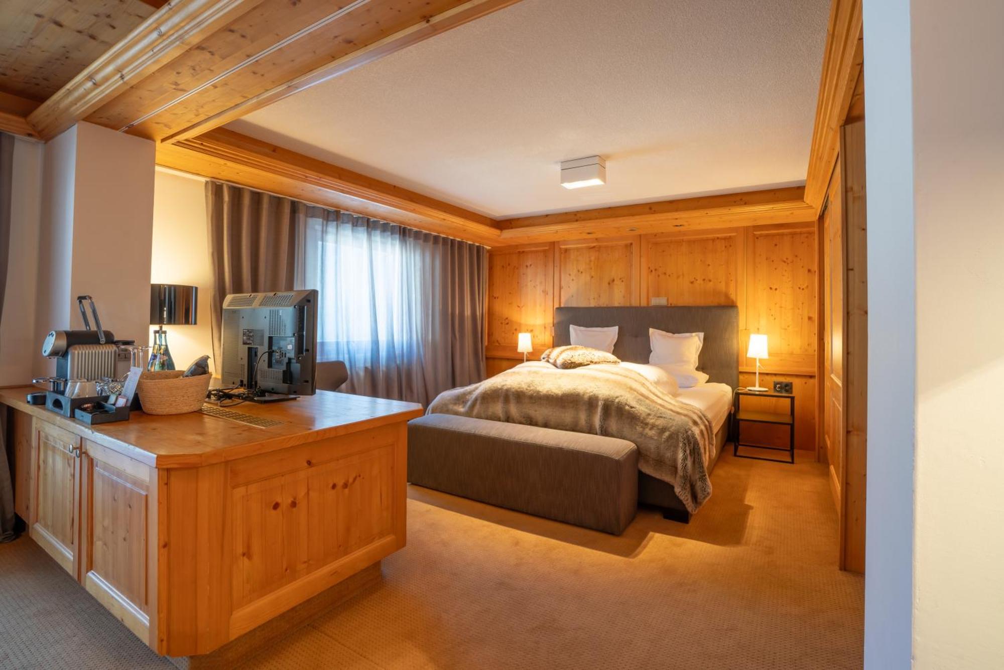 Hotel Madlein Ischgl Exterior photo